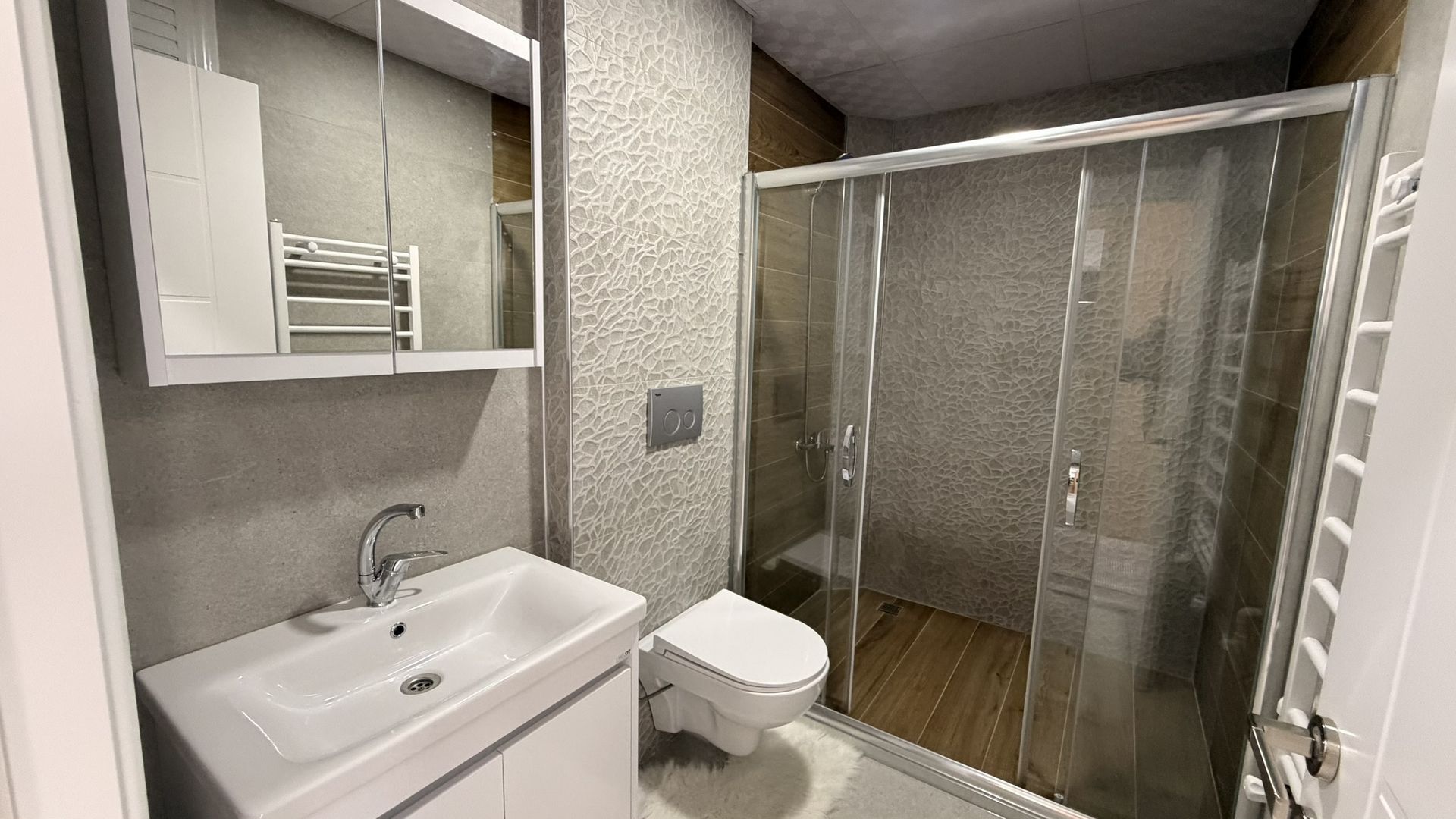 Kırşehir'de 1+1 ve 2+1 Eşyalı Kiralık Daireler